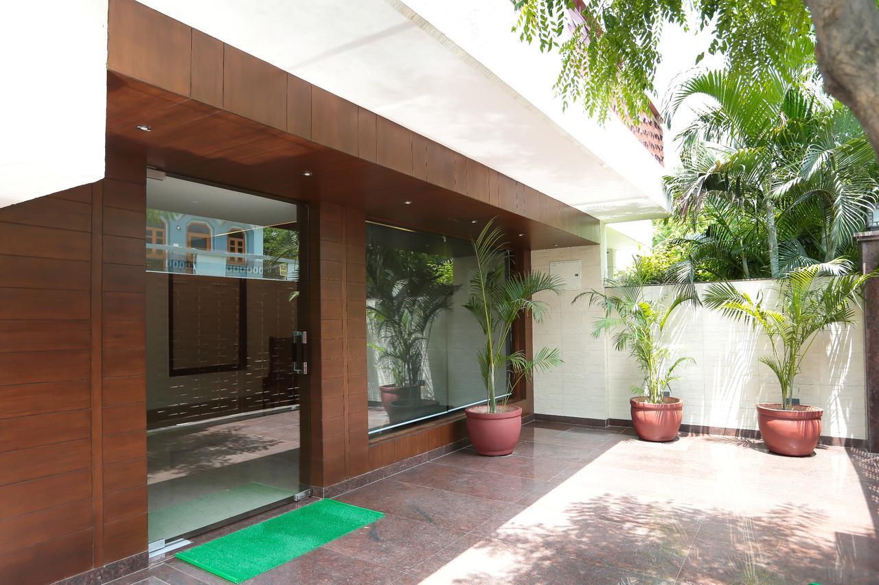 Css Abode Hotel Noida Exterior foto
